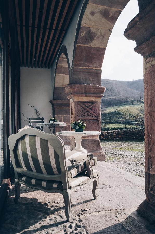 Arha Casona De Carmona Hotel Carmona  ภายนอก รูปภาพ